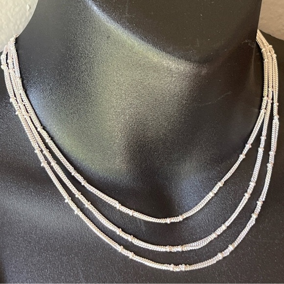 Vintage Liz Claiborne Silver Jewelry Set- Necklace, Earrings, Bracelet - Picture 7 of 10